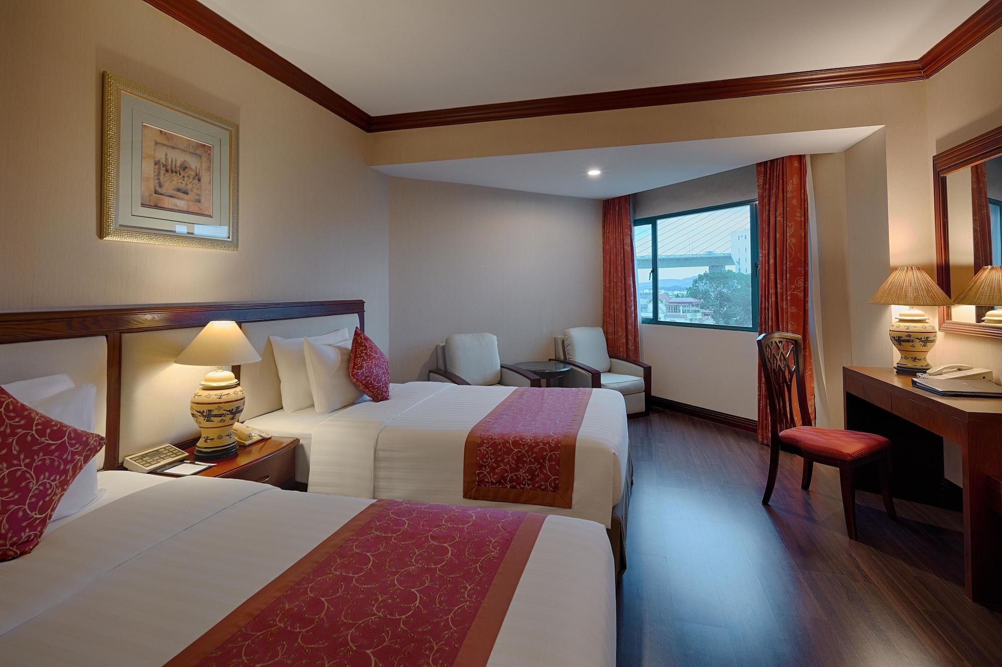 Halong Plaza Hotel Ha Long Esterno foto