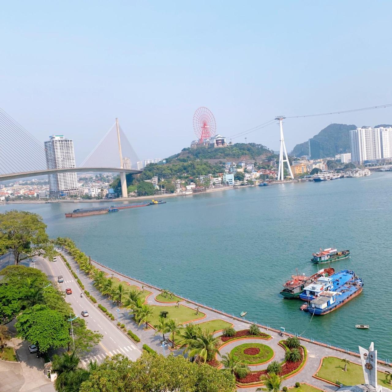 Halong Plaza Hotel Ha Long Esterno foto